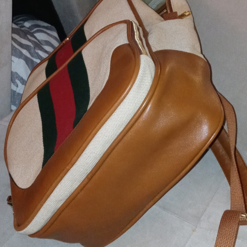 Gucci Backpack - Picture 7 of 8